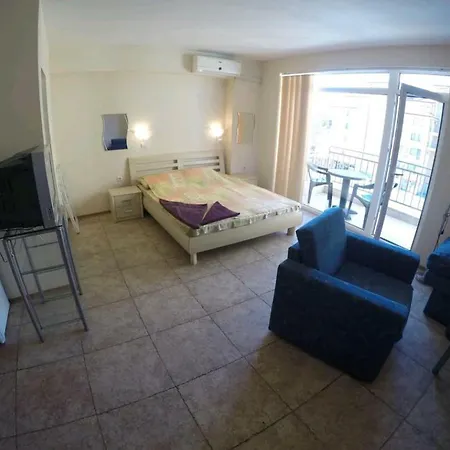 Lovely Studio Flat Kamelia Garden 1 Bulgaria Daire *